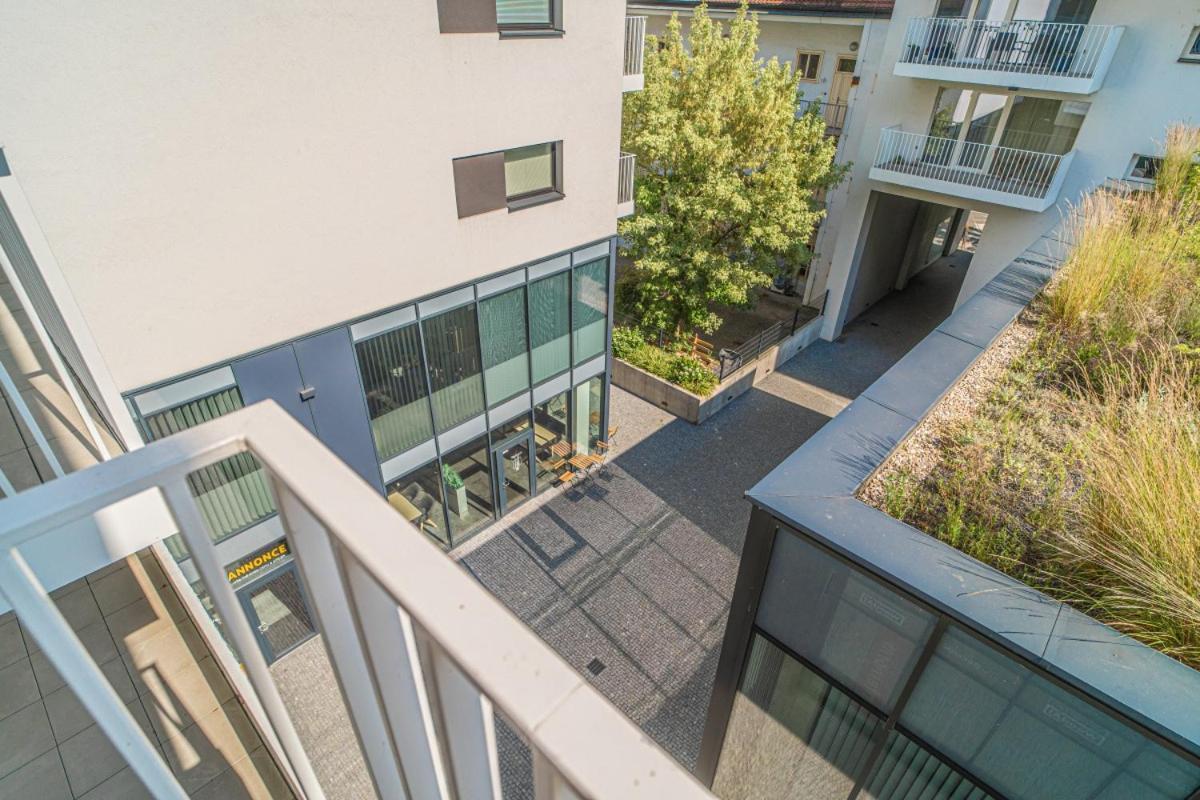 Apartment Karel With Garage Parking Prague